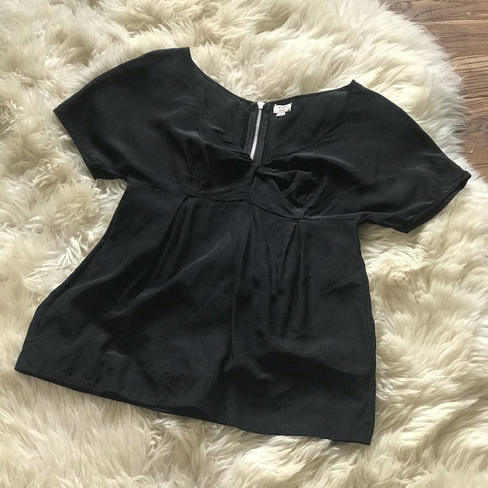 Aritzia 100% silk top